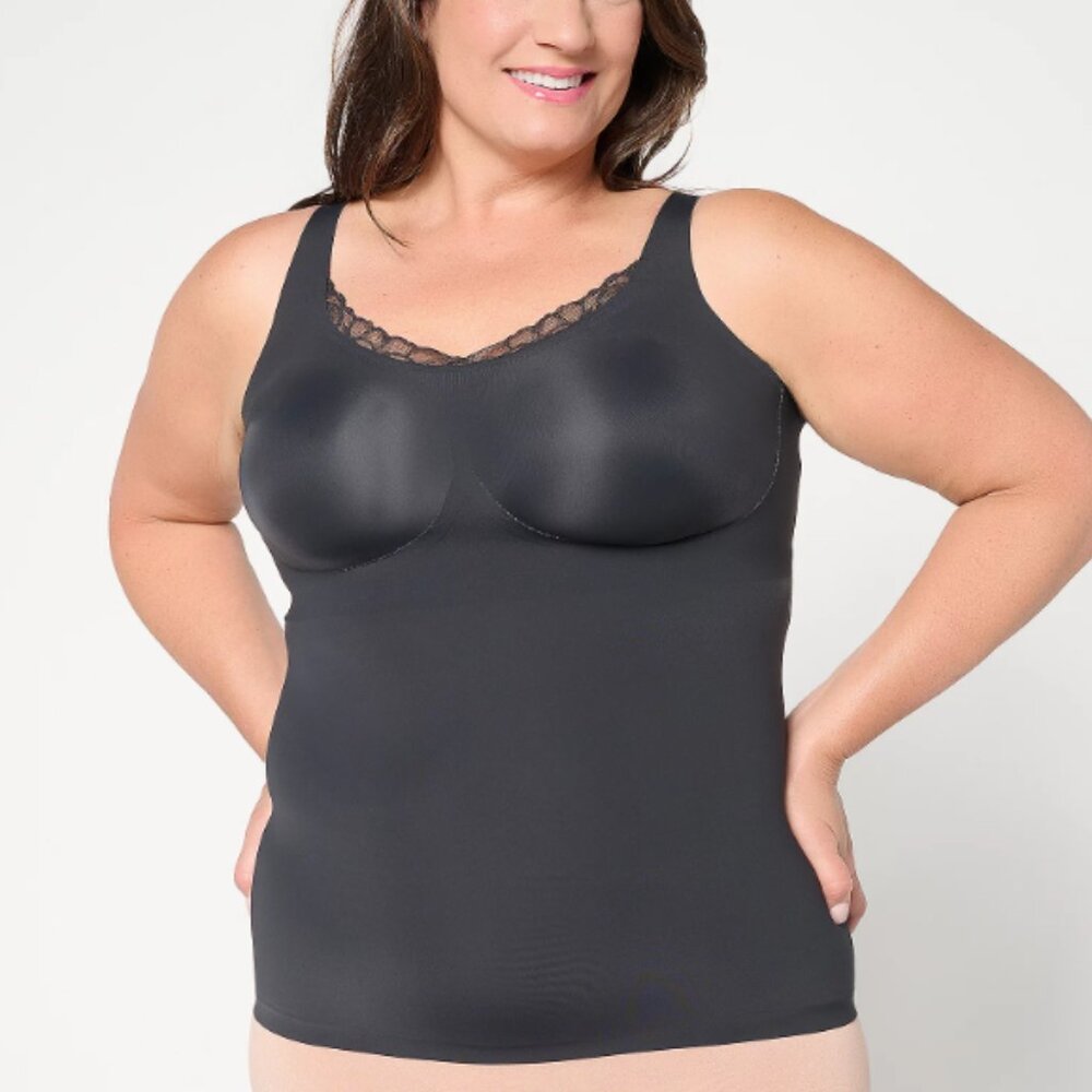 Evelyn & Bobbie Lace Trimmed V-Neck Seamless Bra Cami